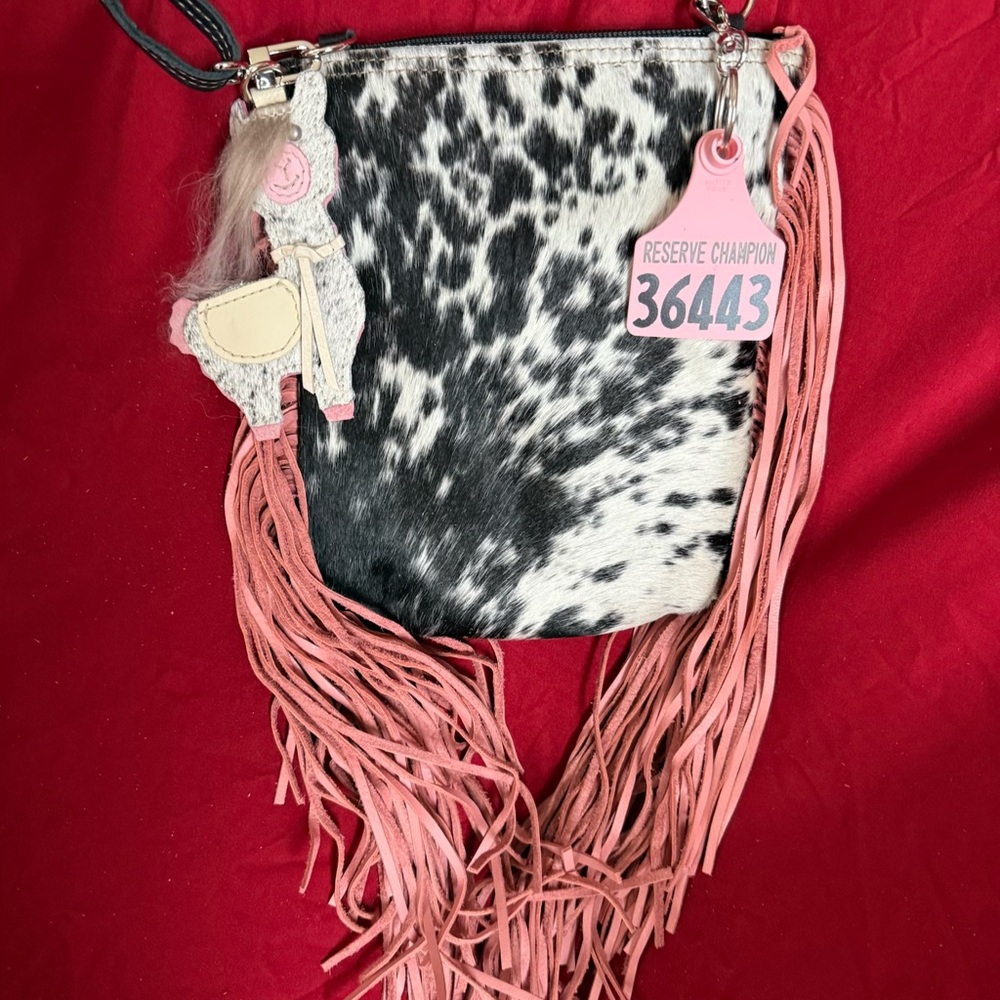 Holy Cow NEW sling shot $185 Stylish Black & White with beautiful Pink Fringe